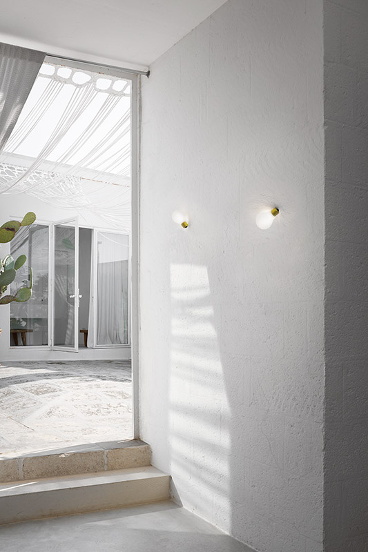 IDEA SLAMP: nástěnné svítidlo ve tvaru trojrozměrné žárovky